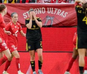 2026世界杯投注-颇为尴尬，欧冠资格赛前曼联女足的部分球鞋在托运中丢失